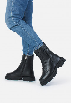 Женские ботинки на тракторной подошве Baden MW079-010