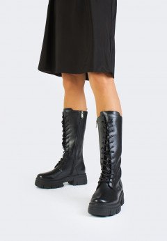 Сапоги на шнуровке женские Marco Tozzi 2-2-25603-27-002