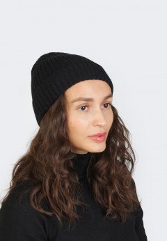 Женская шапка K-C KHW 10519 черн