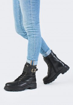 Женские ботинки на тракторной подошве S'Oliver 5-5-26254-27-001