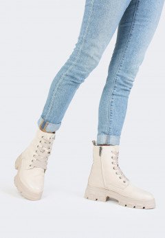 Женские ботинки на тракторной подошве Tamaris 1-1-26827-27-418