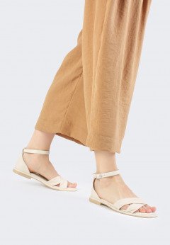 Женские сандалии бежевые Tamaris 1-1-28112-28-109