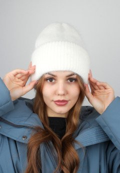 Женская шапка K-C HOHW 09121 1A молоко