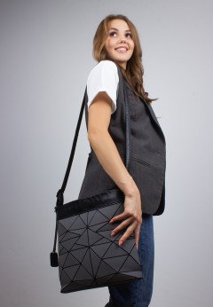 Женская сумка с ремнем через плечо серого цвета Rieker H1316-42