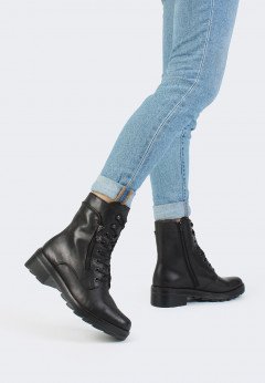 Женские ботинки Rieker X0500-00