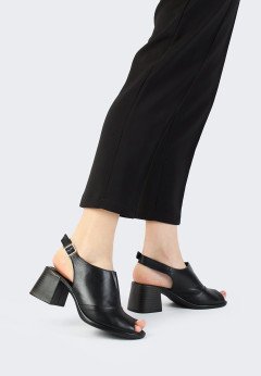 Женские босоножки Tamaris 1-1-29009-50-001