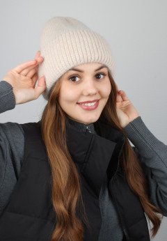 Женская шапка K-C HOHW 09121 1A крем