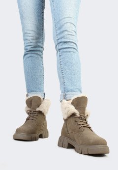 Женские ботинки на тракторной подошве Baden ED001-011