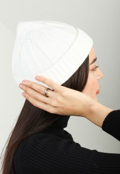 Женская шапка K-C HOHU 023123 1S молоко