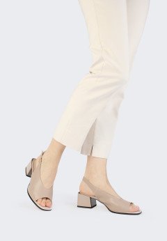Женские босоножки пудровые Тофа 501763-5