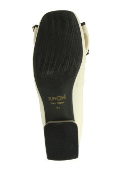 Женские туфли Tuffoni 5624009LL бел