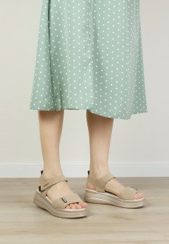 Женские босоножки бежевые Baden CC060-014