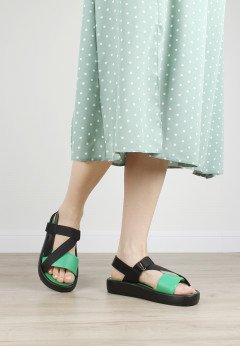 Женские сандалии Baden ED012-011