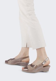 Женские босоножки с ремешком Suave Roma 0026T беж