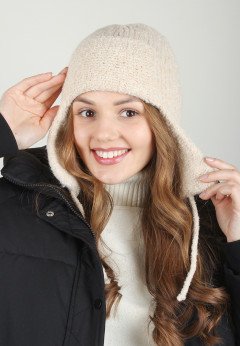 Женская шапка-ушанка K-C HOHW 16923 2A крем