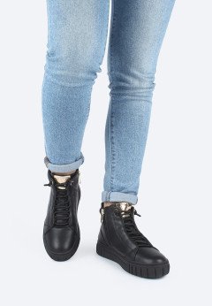 Женские ботинки Marco Tozzi кожаные 2-2-25291-43-001