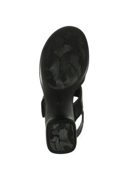 Женские босоножки черные Baden EA025-111