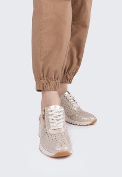 Женские кроссовки на танкетке замшевые Marco Tozzi 2-2-23501-44-960