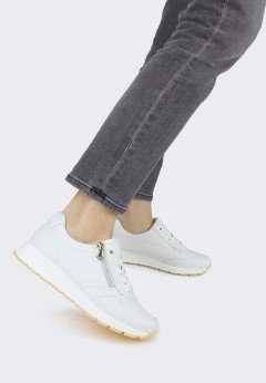 Белые женские кроссовки Remonte D2G01-80