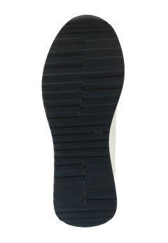Белые женские кроссовки Baden RN218-011
