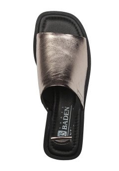 Женские босоножки Baden C1090-012