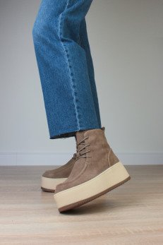 Женские ботинки Baden U611-012