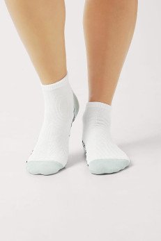 Женские укороченные носки CLEVER Д5505 бел/св.зелен